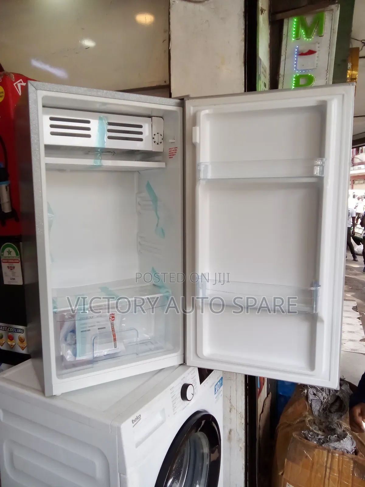 90litres Mini One Door Fridge