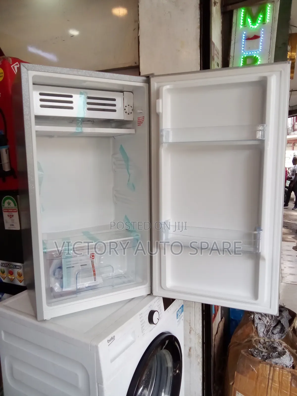 90litres Mini One Door Fridge