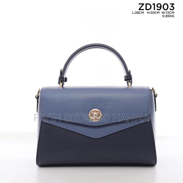 Latest Style Handbag - main view