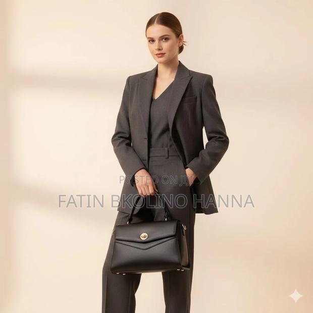 Latest Style Handbag - thumbnail 5