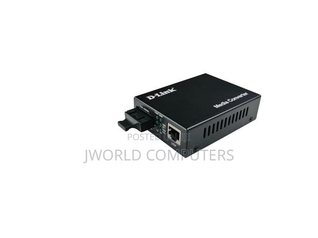 D-Link DMC-300msc-2 Port 100base-Tx to 100base-Fx Multi-Mode Fiber