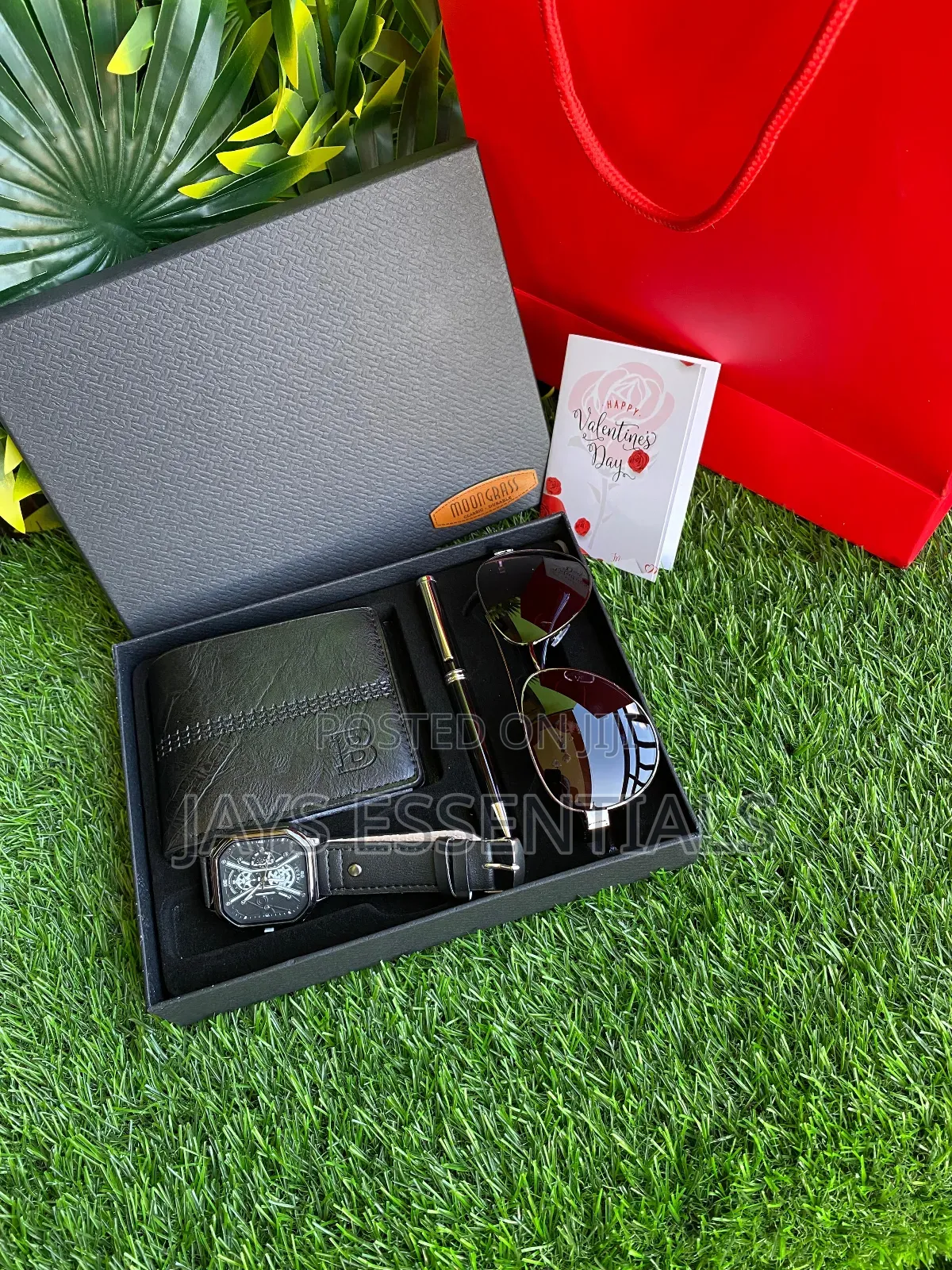 Mens Valentines Gift Set : Watch , Wallet , Sunglasses Pen