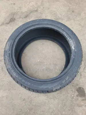 275 /40 R20 Maxtrek Tyres 106 W X/L Fortis T5