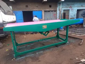 Vibrating Table