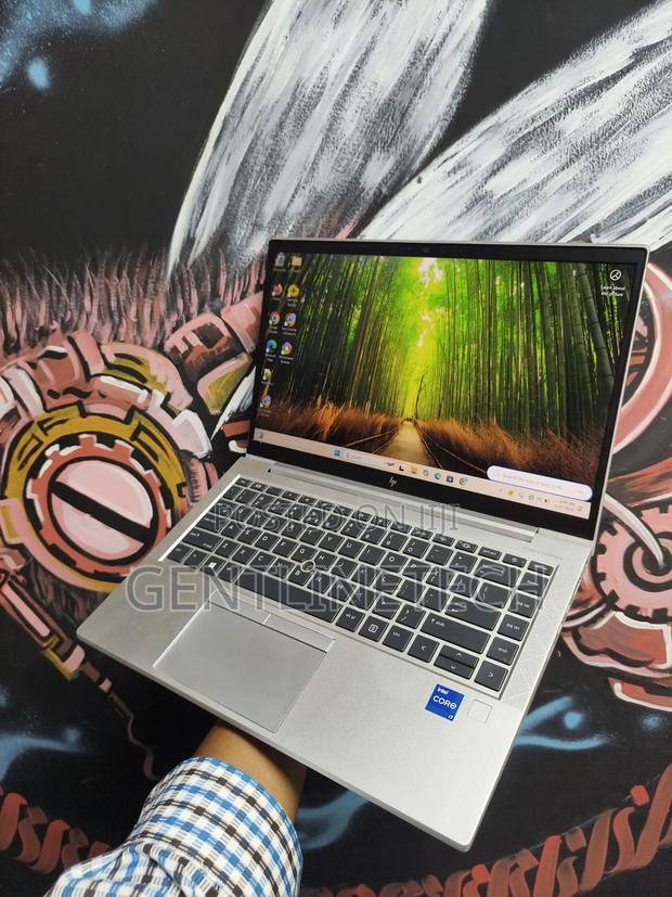 Laptop HP EliteBook 840 G8 8GB Intel Core i7 SSD 512GB - thumbnail 3