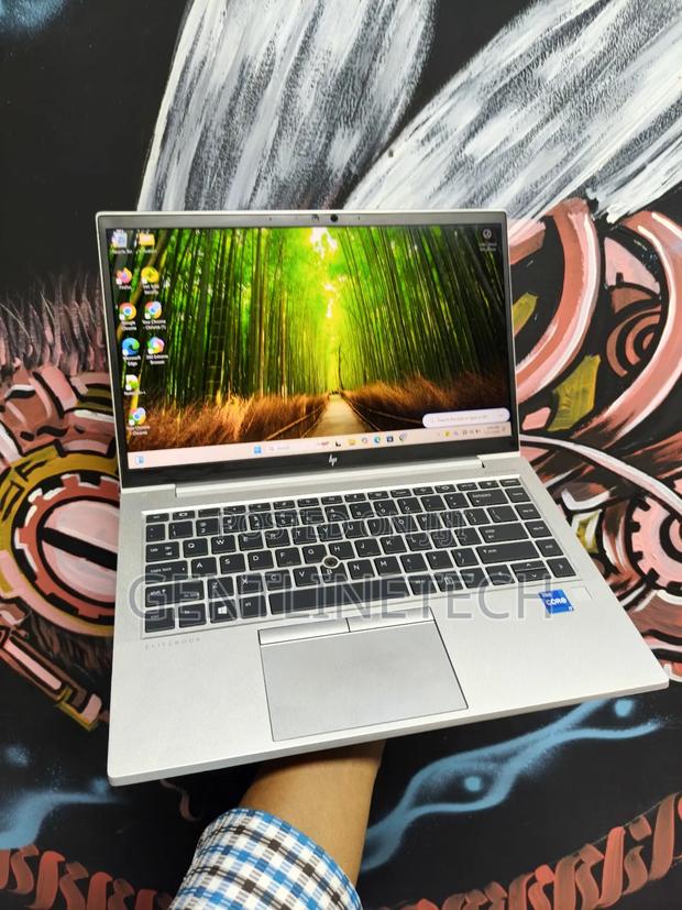 Laptop HP EliteBook 840 G8 8GB Intel Core i7 SSD 512GB - thumbnail 4