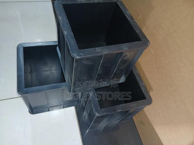 Plastic Concrete Testing Cube Mould - main view