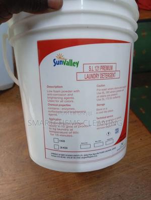 Stains Remover on Laundry Detergent - thumbnail 2