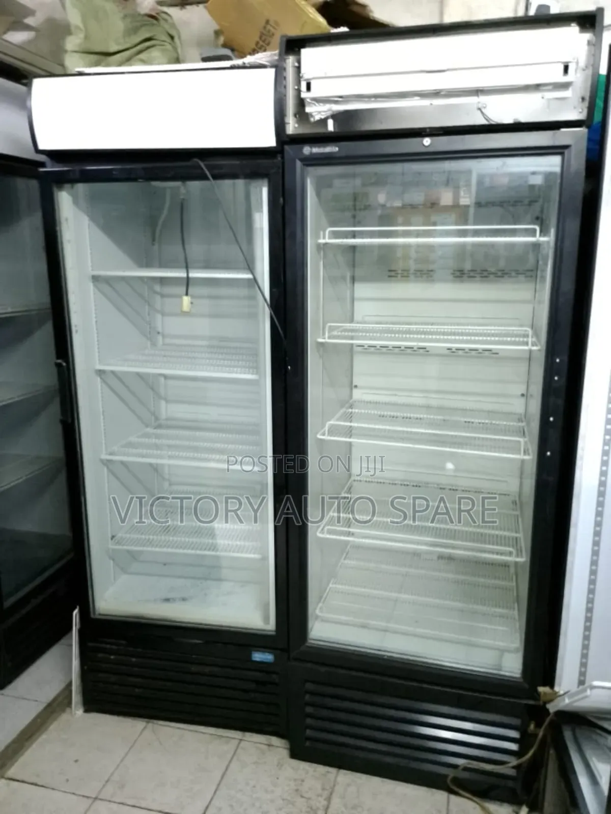Good Looking Display Fridge