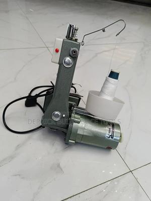 Portable Bag Closer - main view