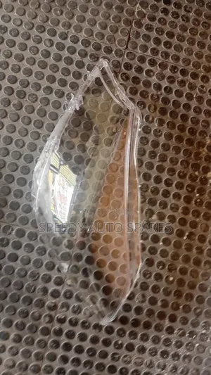 Headlens Vitz 2012
