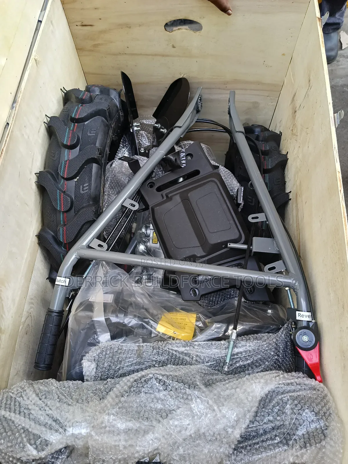 Tiller 13hp Premier Walking Tractor With Accessories