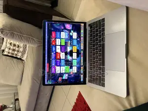 Laptop Apple MacBook Pro 16GB Intel Core i5 SSD 256GB