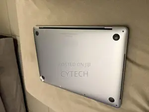 Laptop Apple MacBook Pro 16GB Intel Core i5 SSD 256GB
