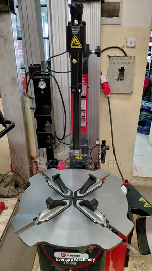Sunshine Italy STC-868 Heavy Duty Tyre Changer/Remover Machine Auto.