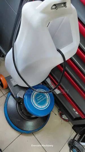 Best Quality Carpet/Floor Scrubbing Machine With Pad Holder.