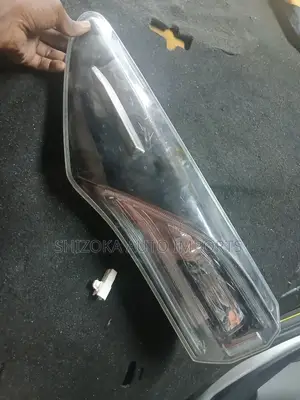 Toyota Harrier Xu60 Right Tail Light (2013–2018)
