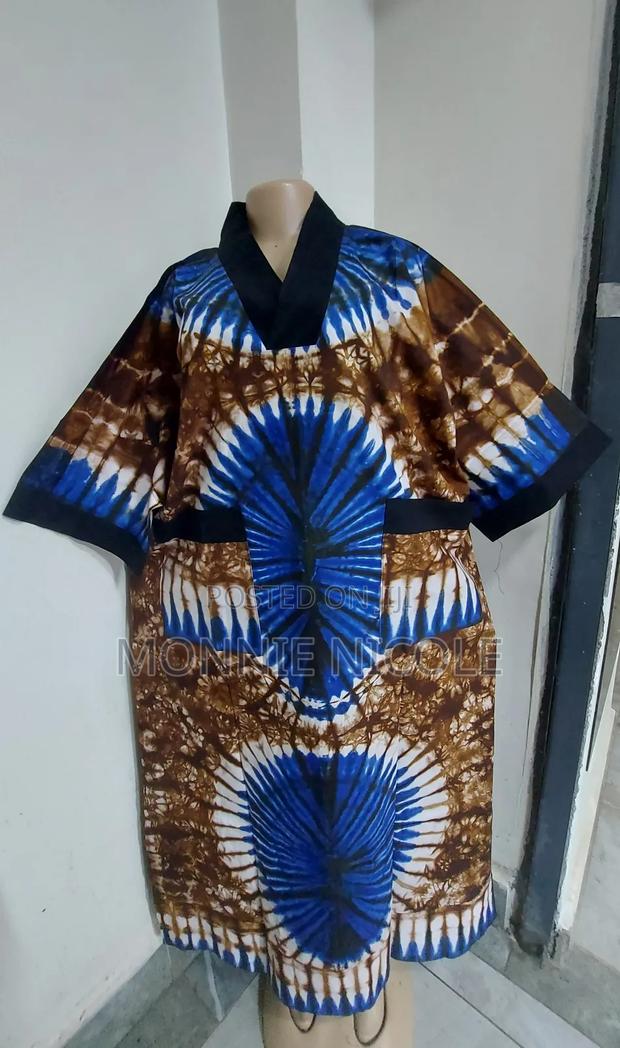 Neckless Stylish Tie And Dye Dress - main view