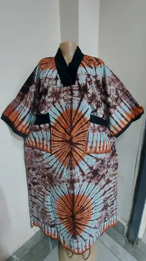 Neckless Stylish Tie And Dye Dress