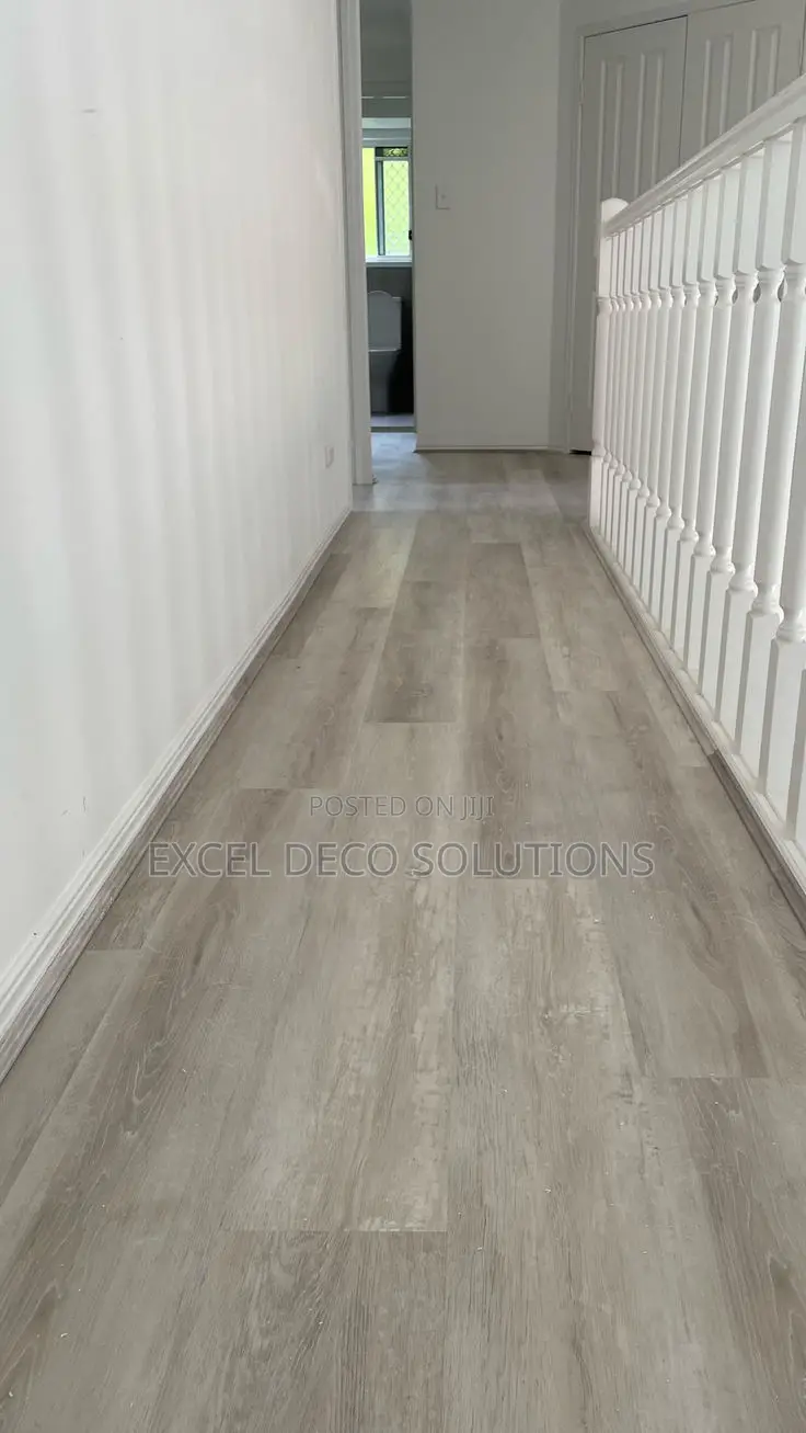 Laminate Flooring for Living Rooms – Per Sq Meter