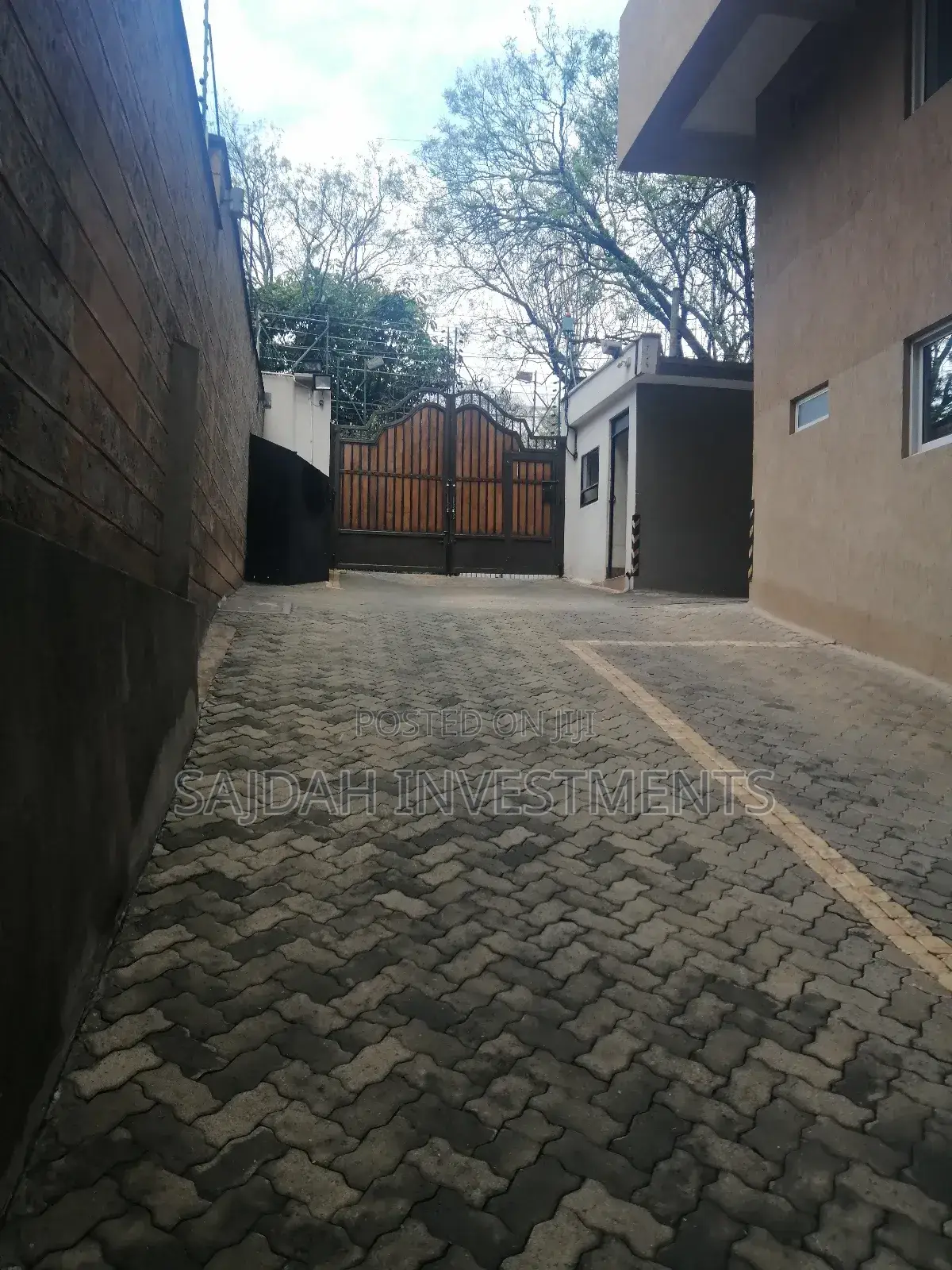 4bdrm Apartment in Westlands for rent