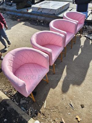 Styling Leather Seats,Baby Pink - thumbnail 2