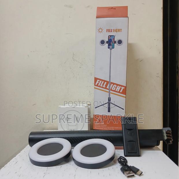 Selfie Stick Tripod - main view