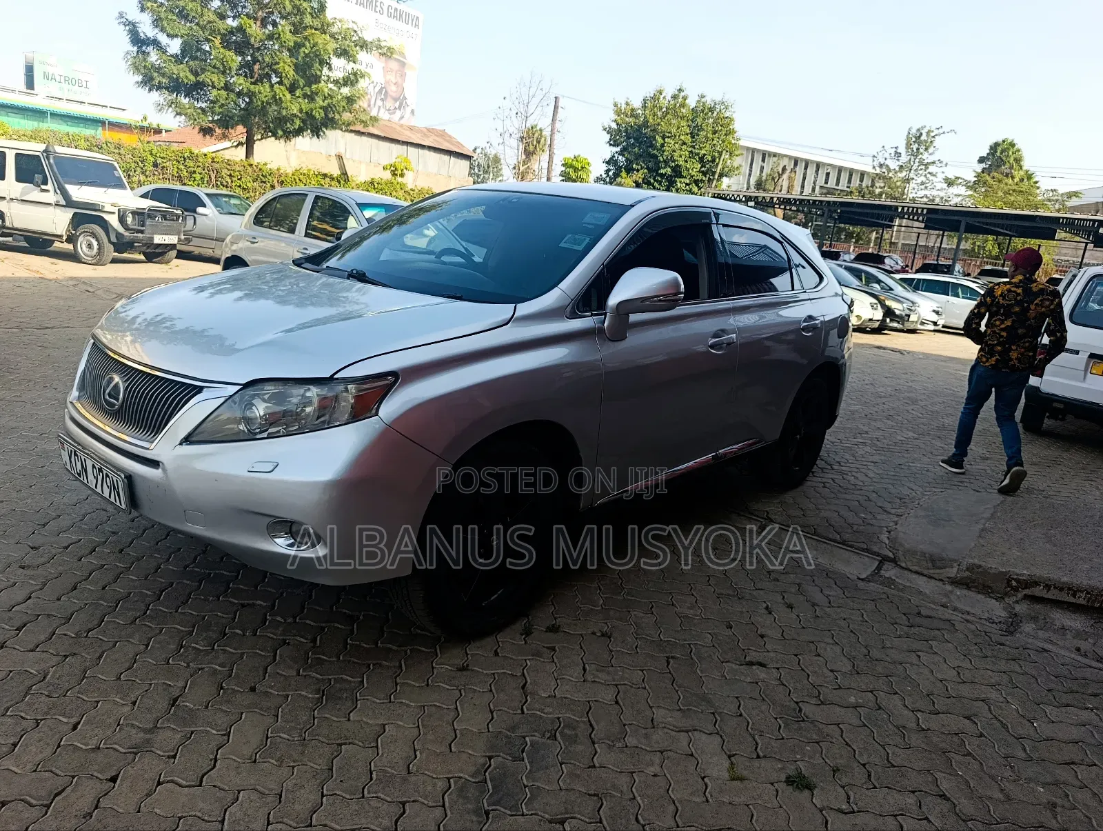Toyota Harrier 2012 Silver