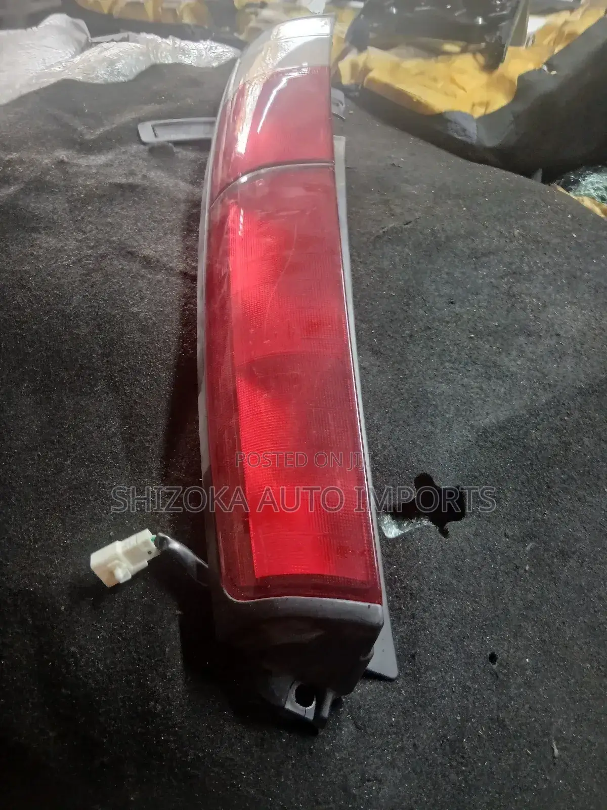 Toyota Townace / Noah Sr40 Right Tail Light Assembly