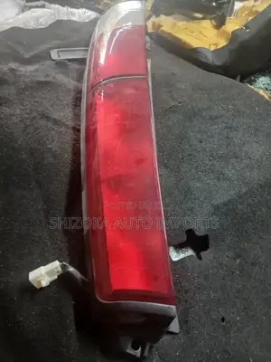 Toyota Townace / Noah Sr40 Right Tail Light Assembly