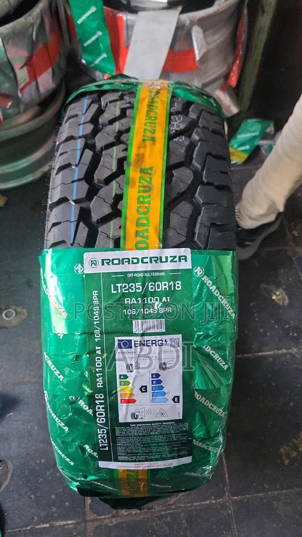 235/60r18 Roadcruza