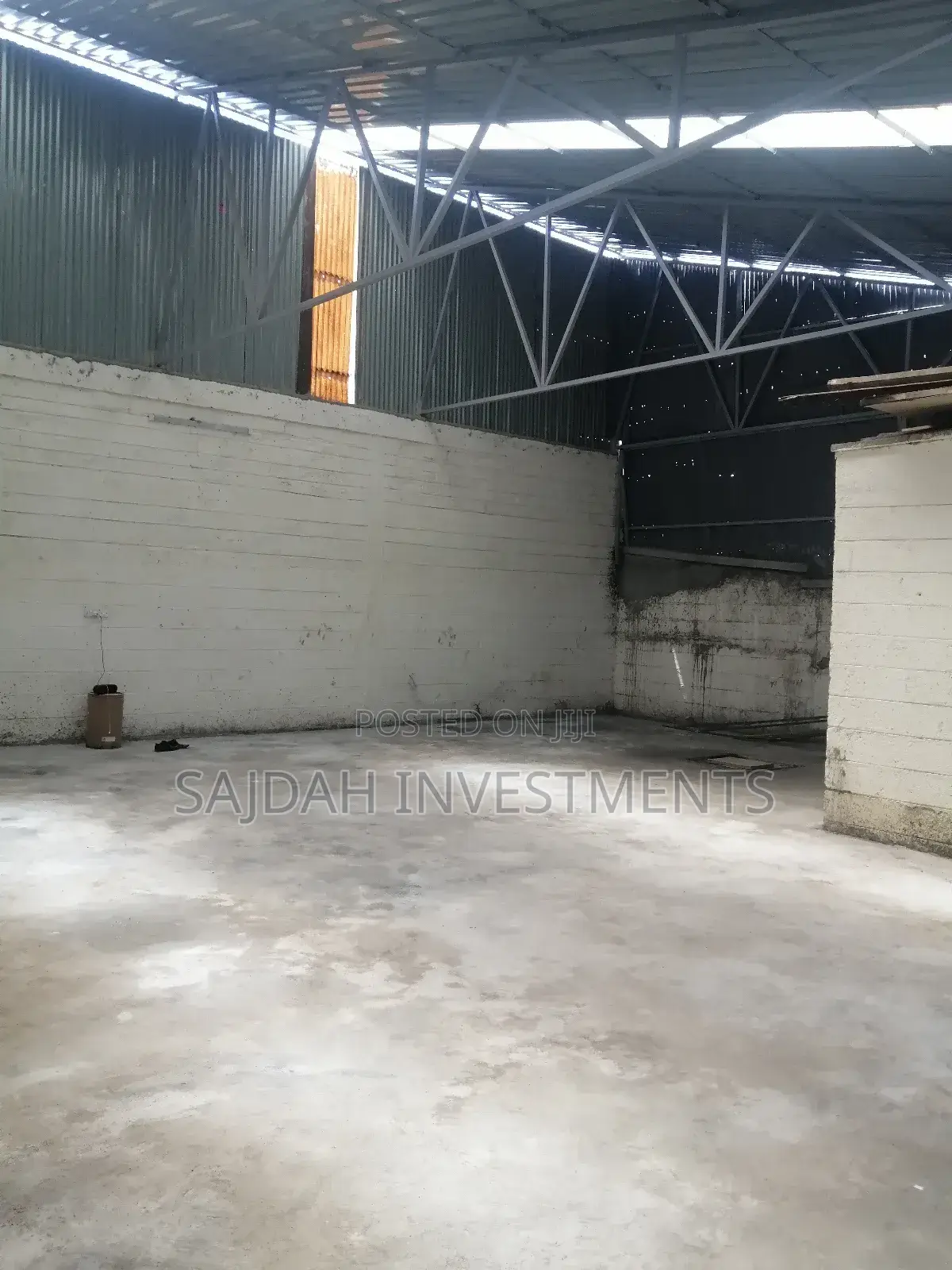 Commercial Warehouse