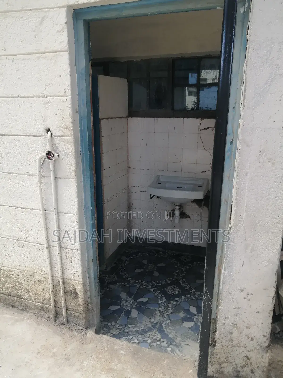 Commercial Warehouse