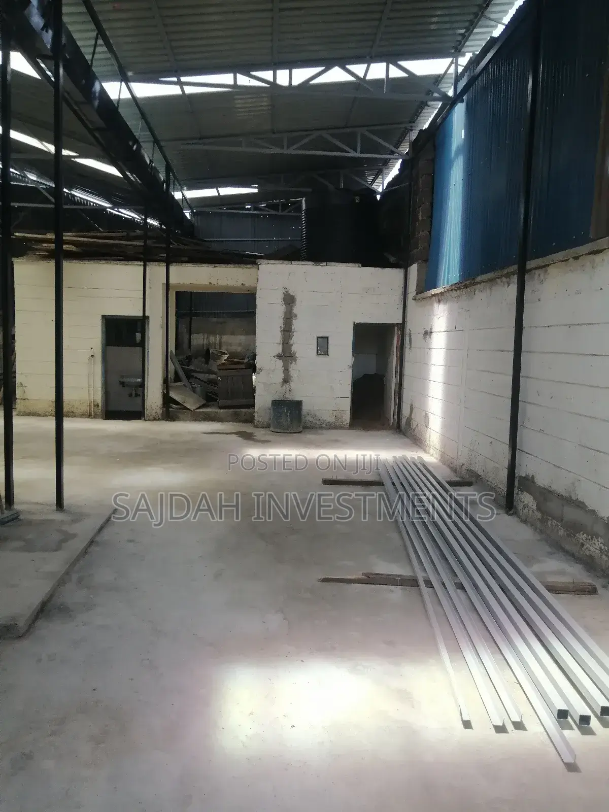 Commercial Warehouse