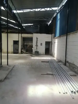 Commercial Warehouse