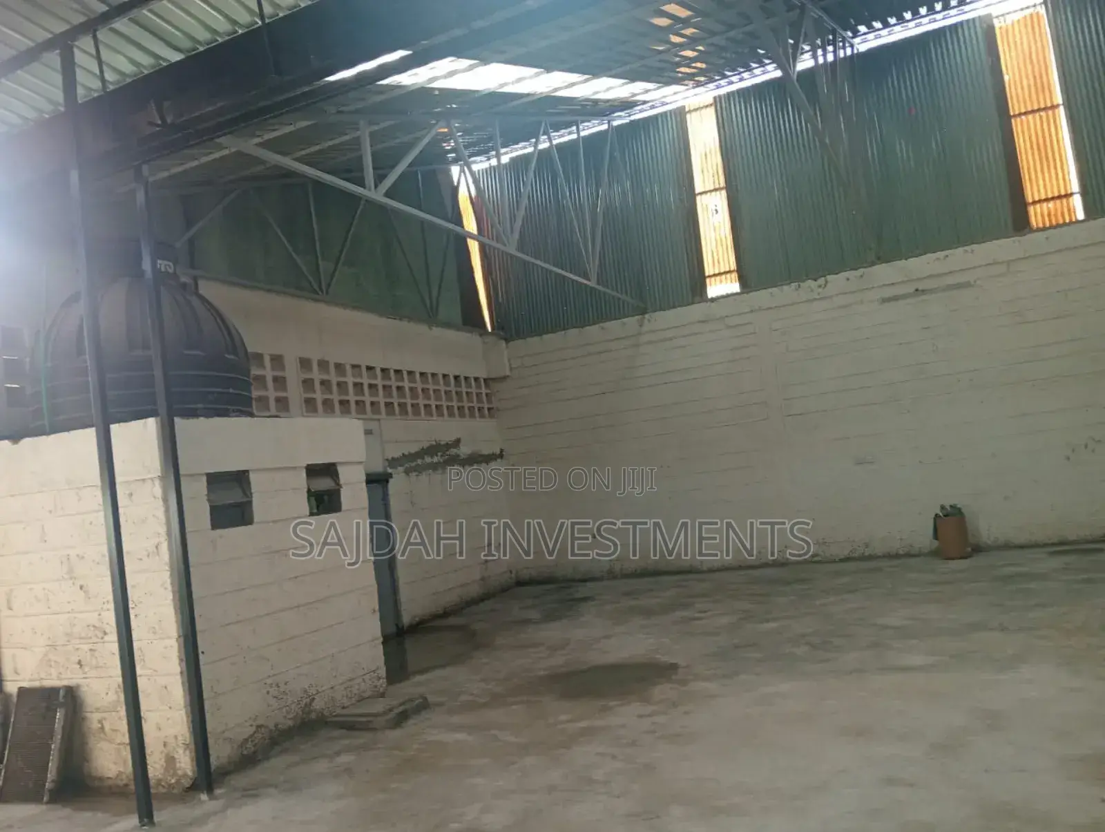 Commercial Warehouse
