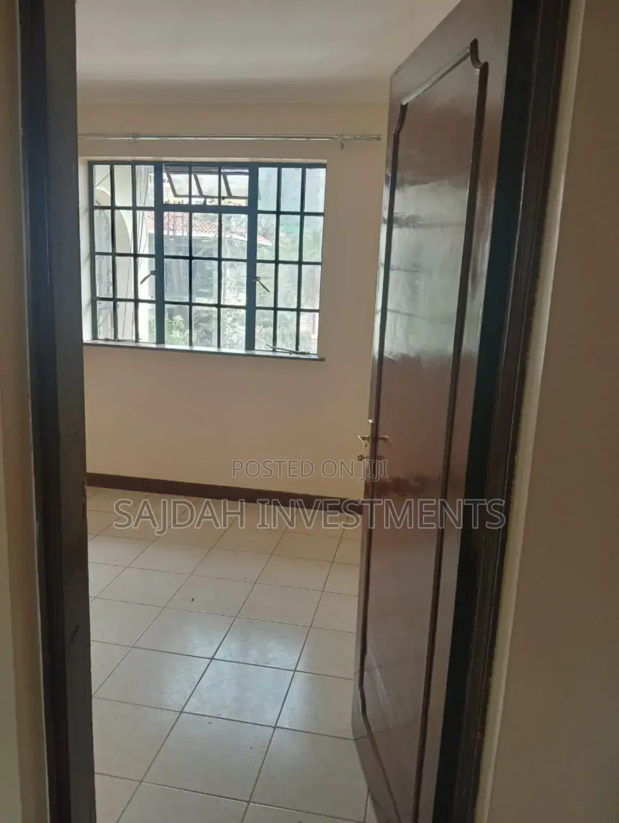 3bdrm Apartment in Second Ave, Parklands/Highridge for rent