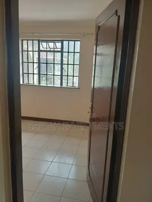 3bdrm Apartment in Second Ave, Parklands/Highridge for rent