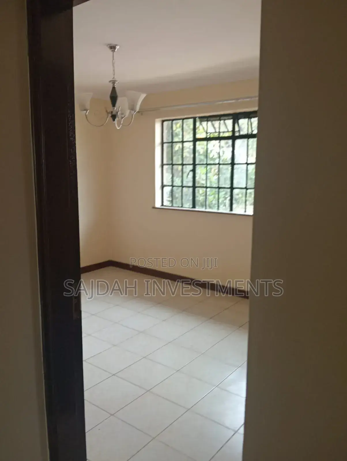 3bdrm Apartment in Second Ave, Parklands/Highridge for rent