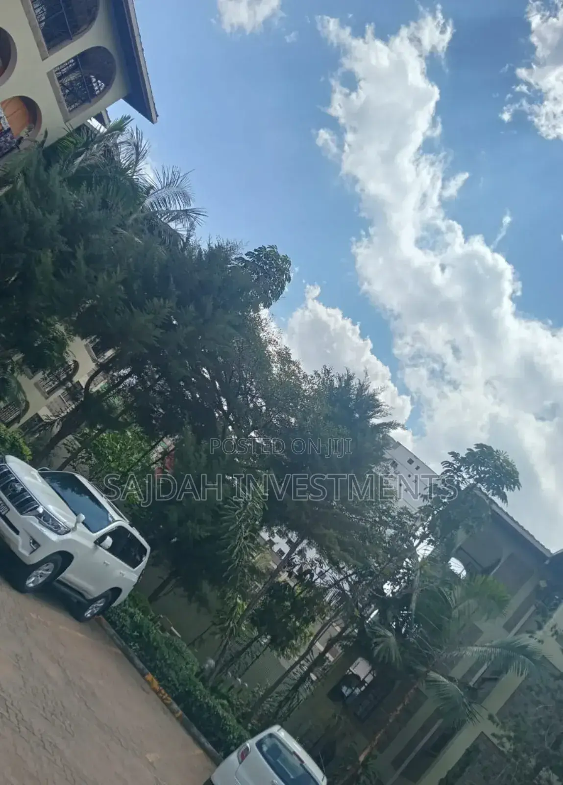 3bdrm Apartment in Second Ave, Parklands/Highridge for rent