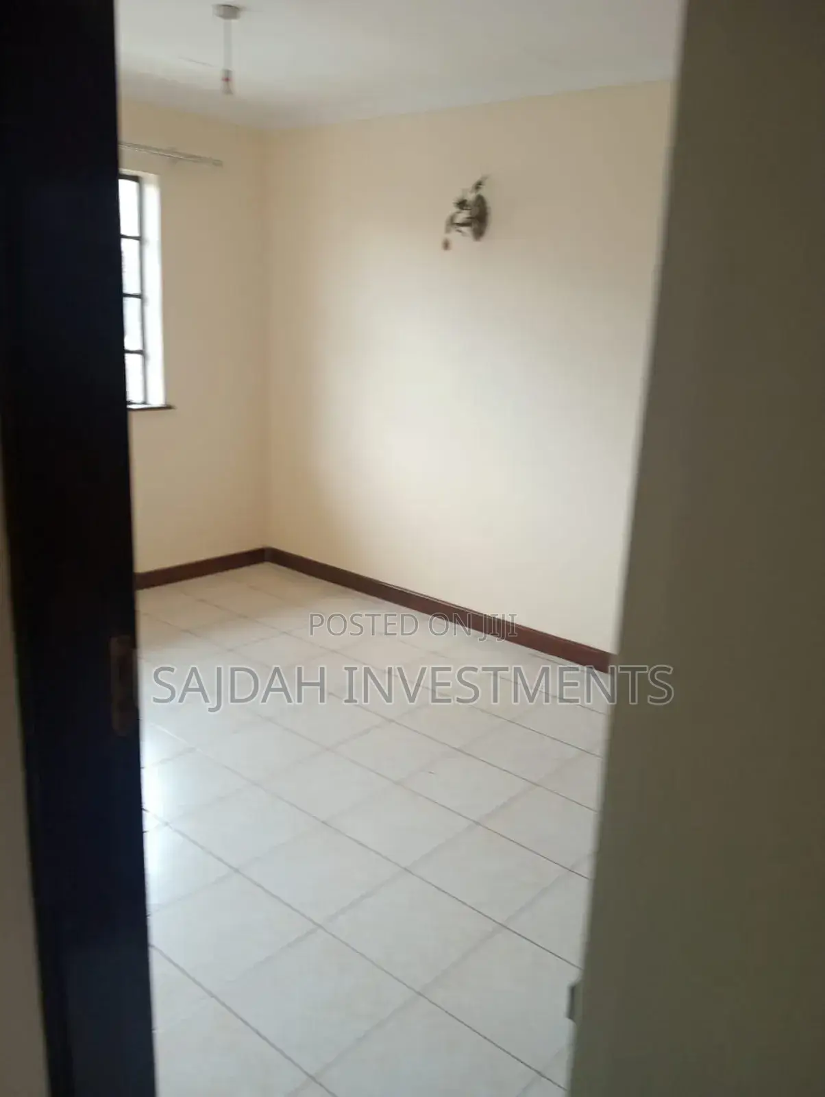 3bdrm Apartment in Second Ave, Parklands/Highridge for rent
