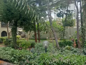 3bdrm Apartment in Second Ave, Parklands/Highridge for rent