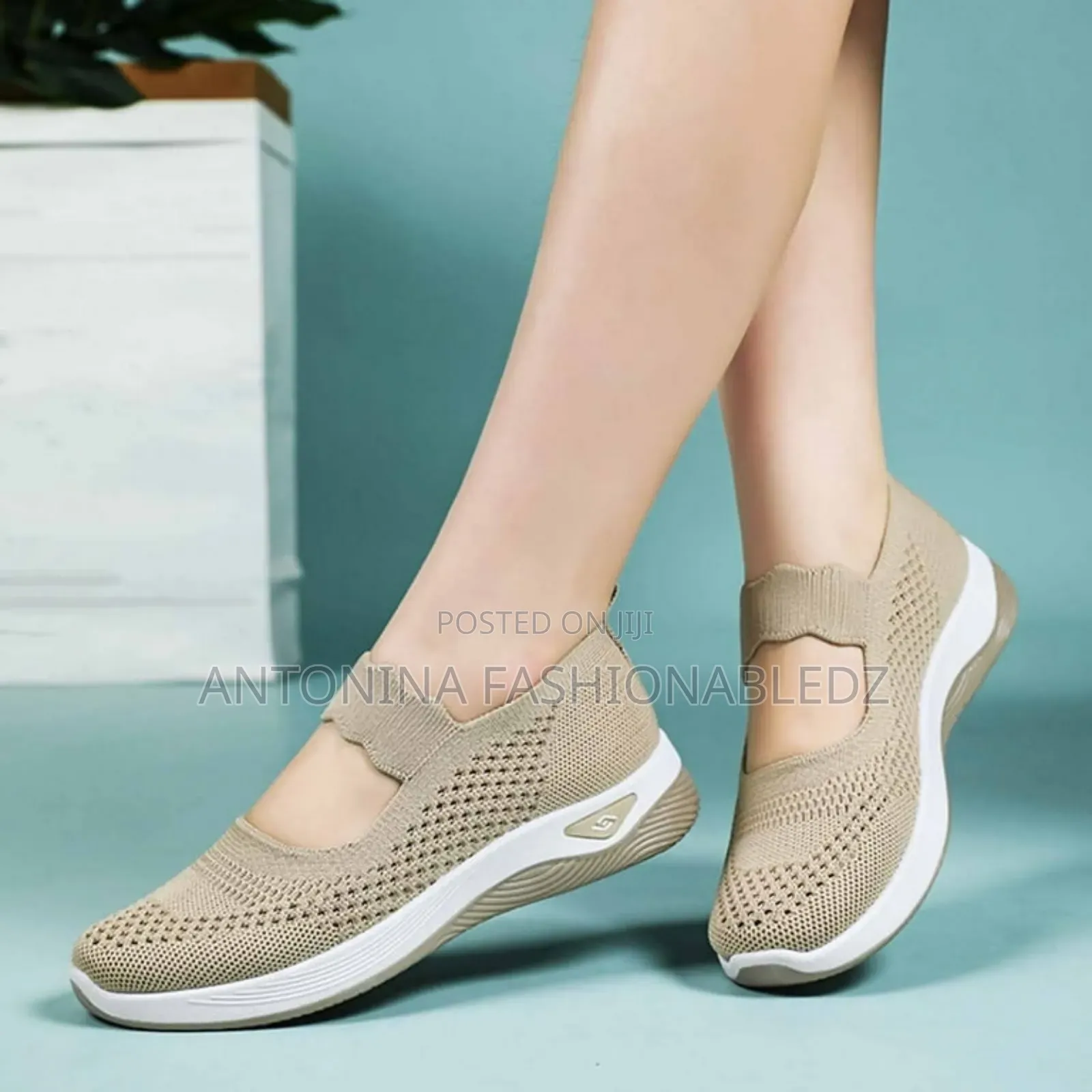 Ladies Cute and Comfortable Shoes