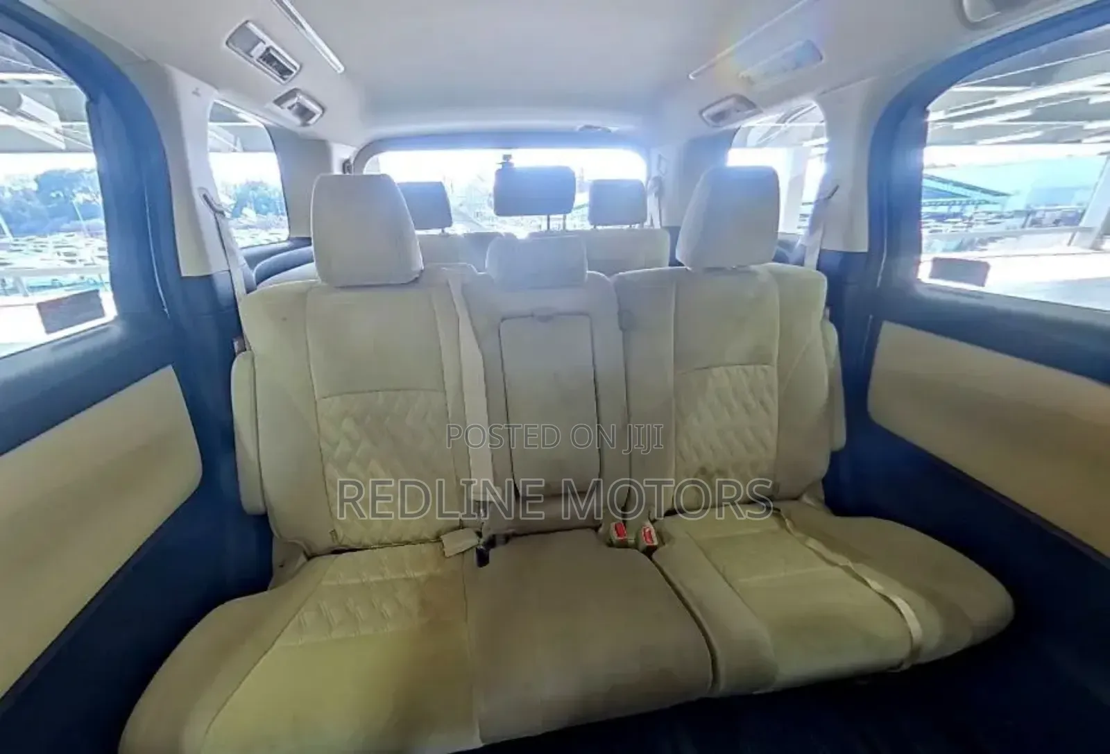 Toyota Alphard 2.5 Petrol AWD 2018 Pearl