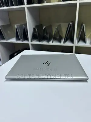 Laptop HP EliteBook 830 G9 16GB Intel Core I5 SSD 512GB
