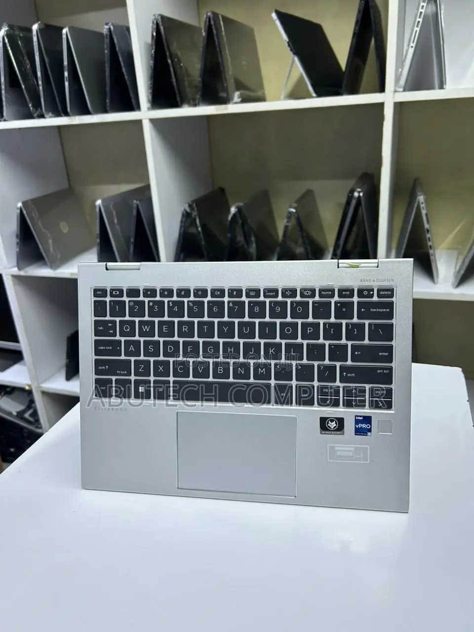 Laptop HP EliteBook 830 G9 16GB Intel Core I5 SSD 512GB