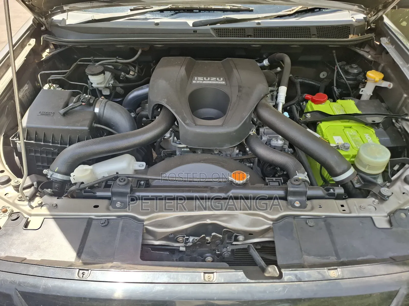 Isuzu D-MAX 2019 Gray