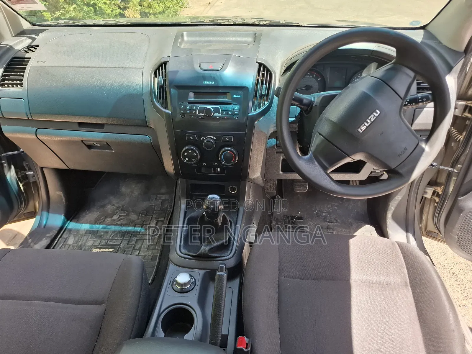 Isuzu D-MAX 2019 Gray