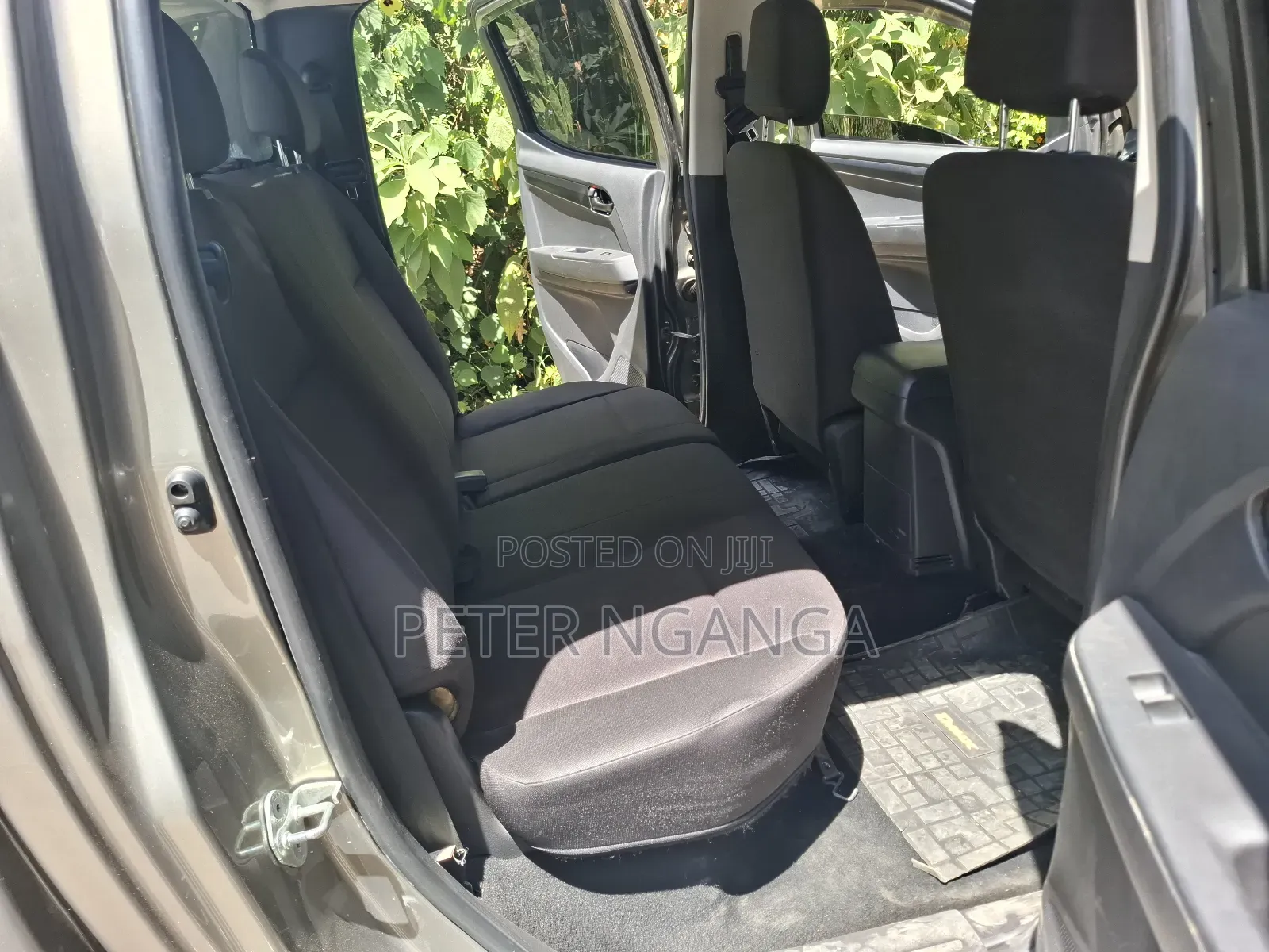 Isuzu D-MAX 2019 Gray