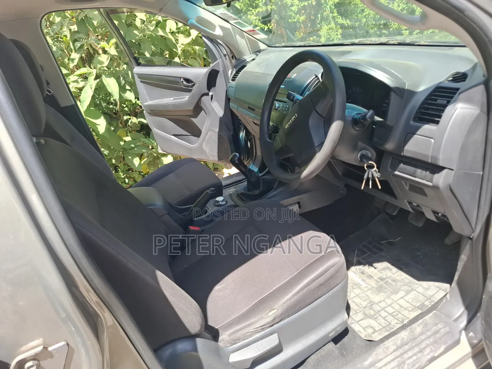 Isuzu D-MAX 2019 Gray